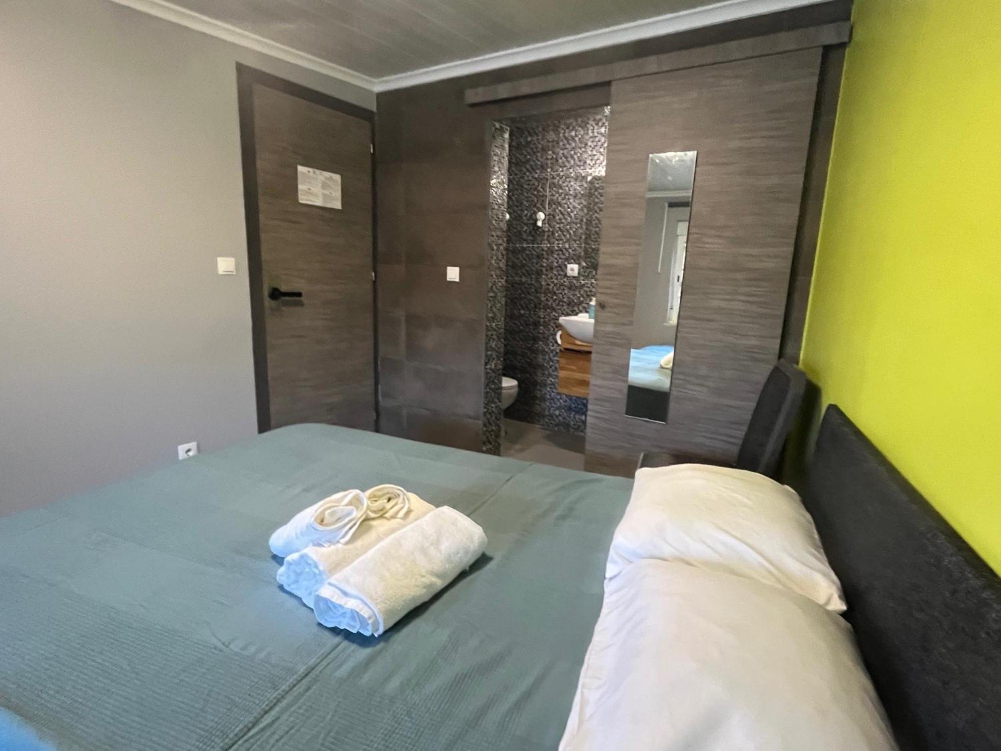 Sun House - Near Sintra - Kitchen - Pool Apartment ภายนอก รูปภาพ